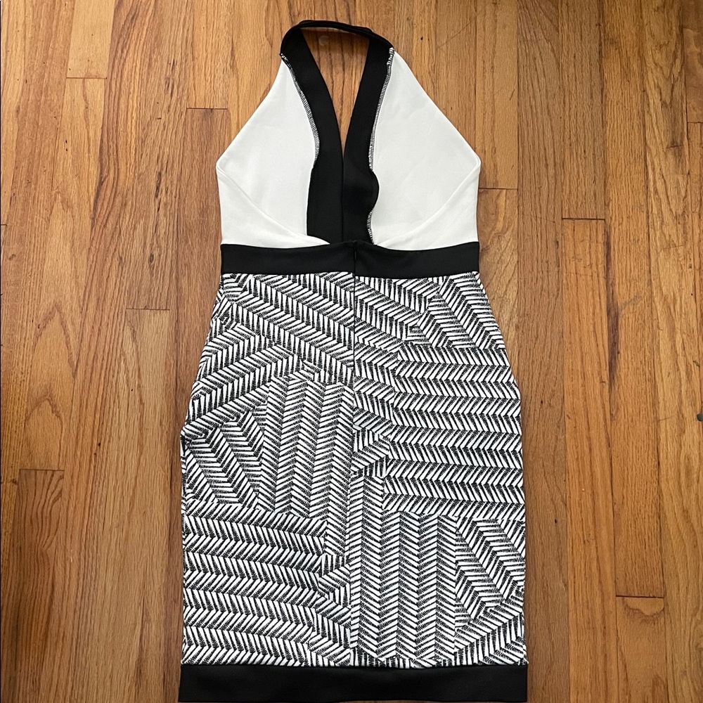 NWT Misguided Sexy Halter Dress- - Picture 5 of 9